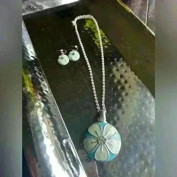 Vintage KC stamped necklace and earrings set, silver and green, + Stone necklace - Picture 4 of 16